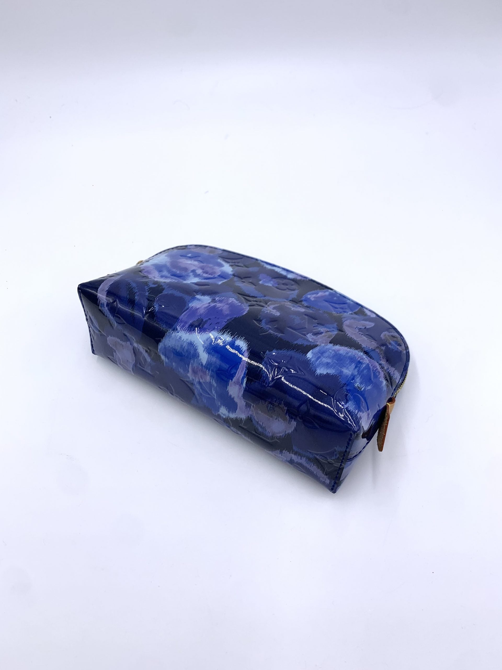 Cosmetique Ikat Louis Vuitton
