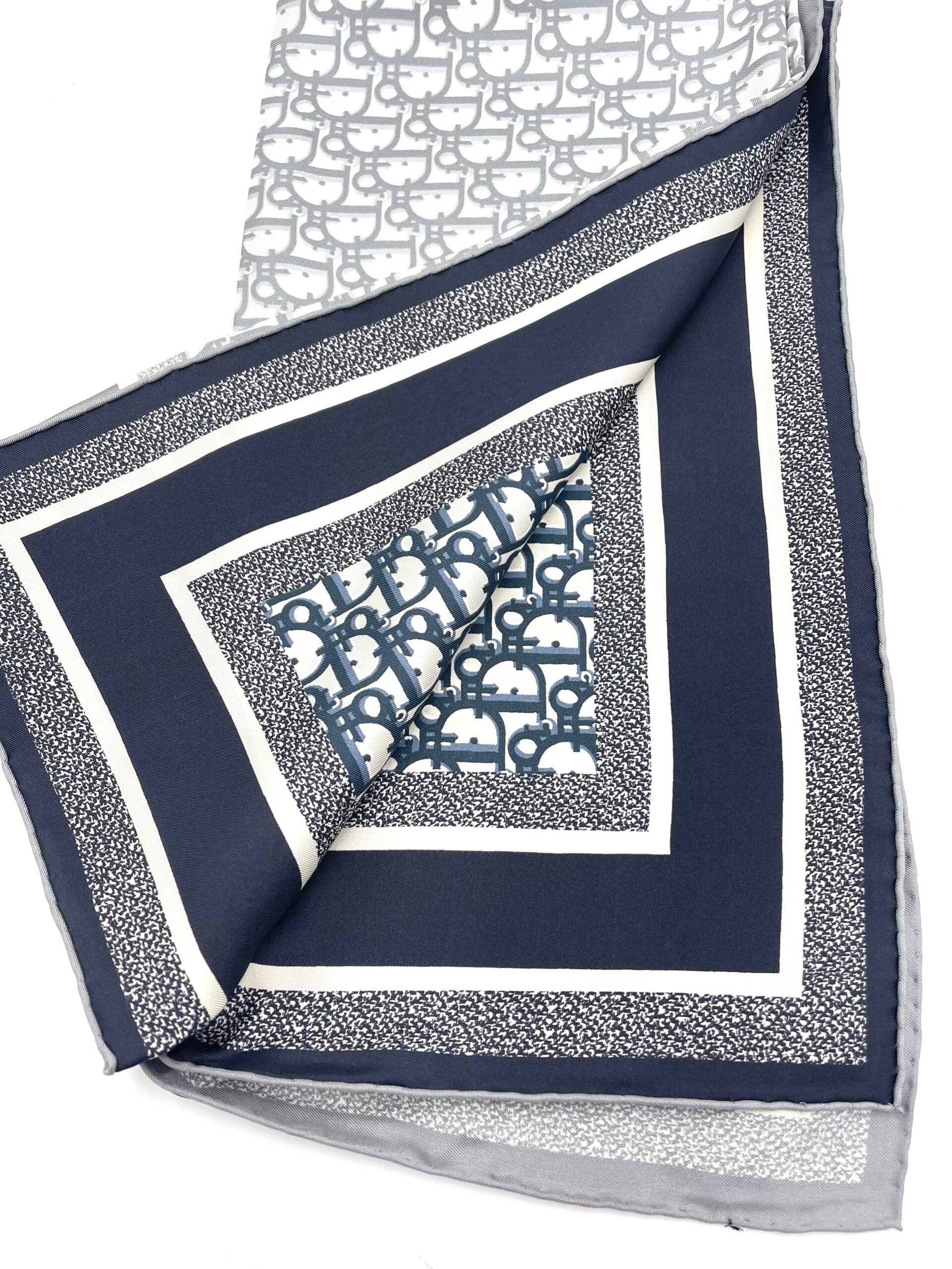 Foulard Dior
