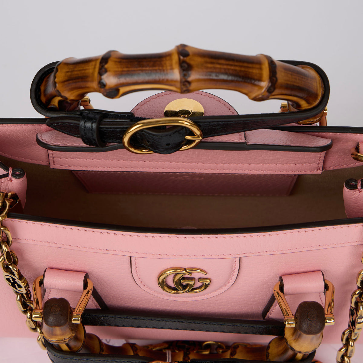Borsa Gucci Diana East West