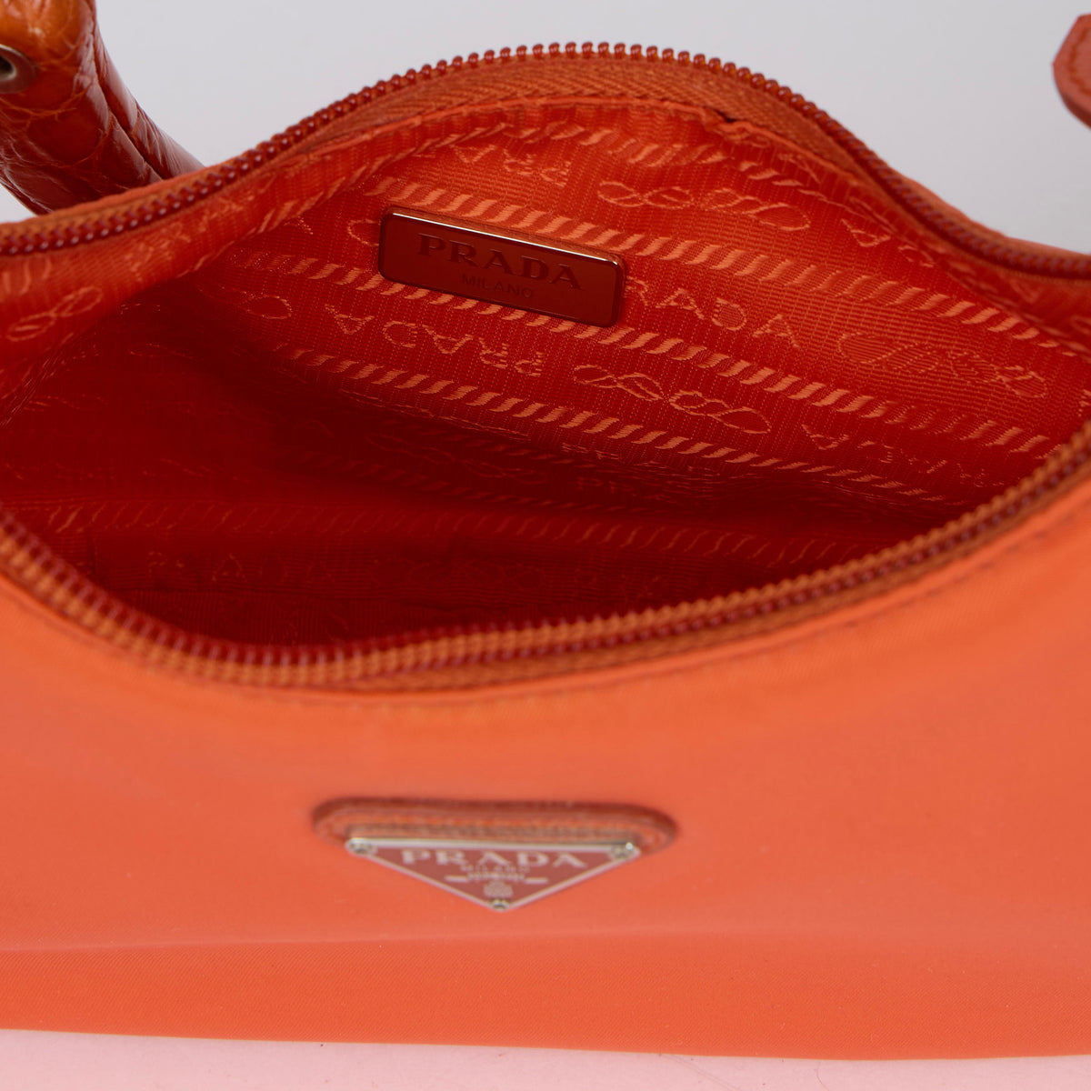 Borsa Prada Re Edition 2005