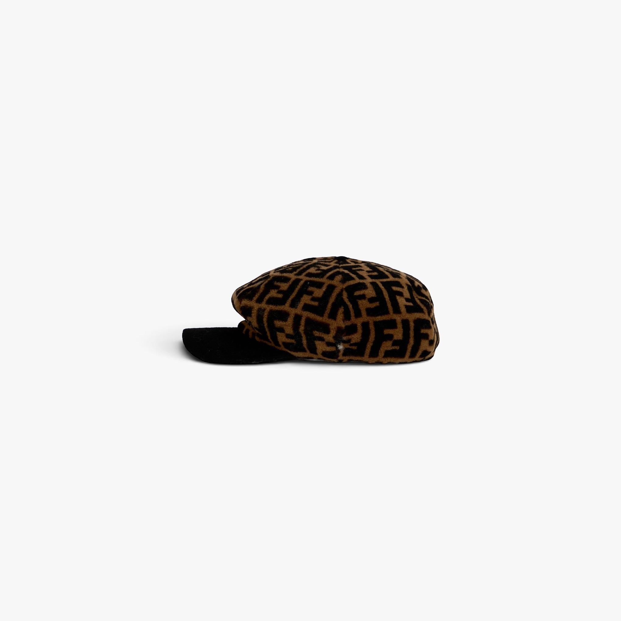 Cappello Fendi