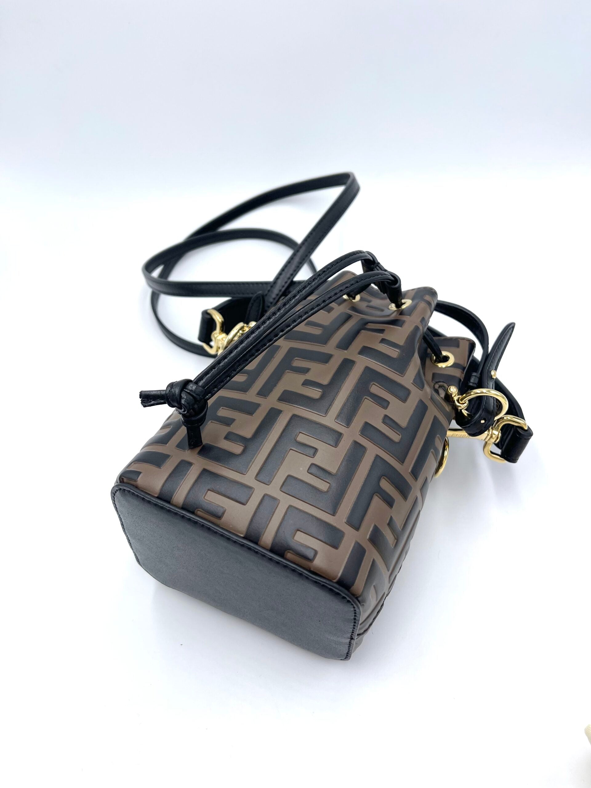 Borsa Secchiello Fendi