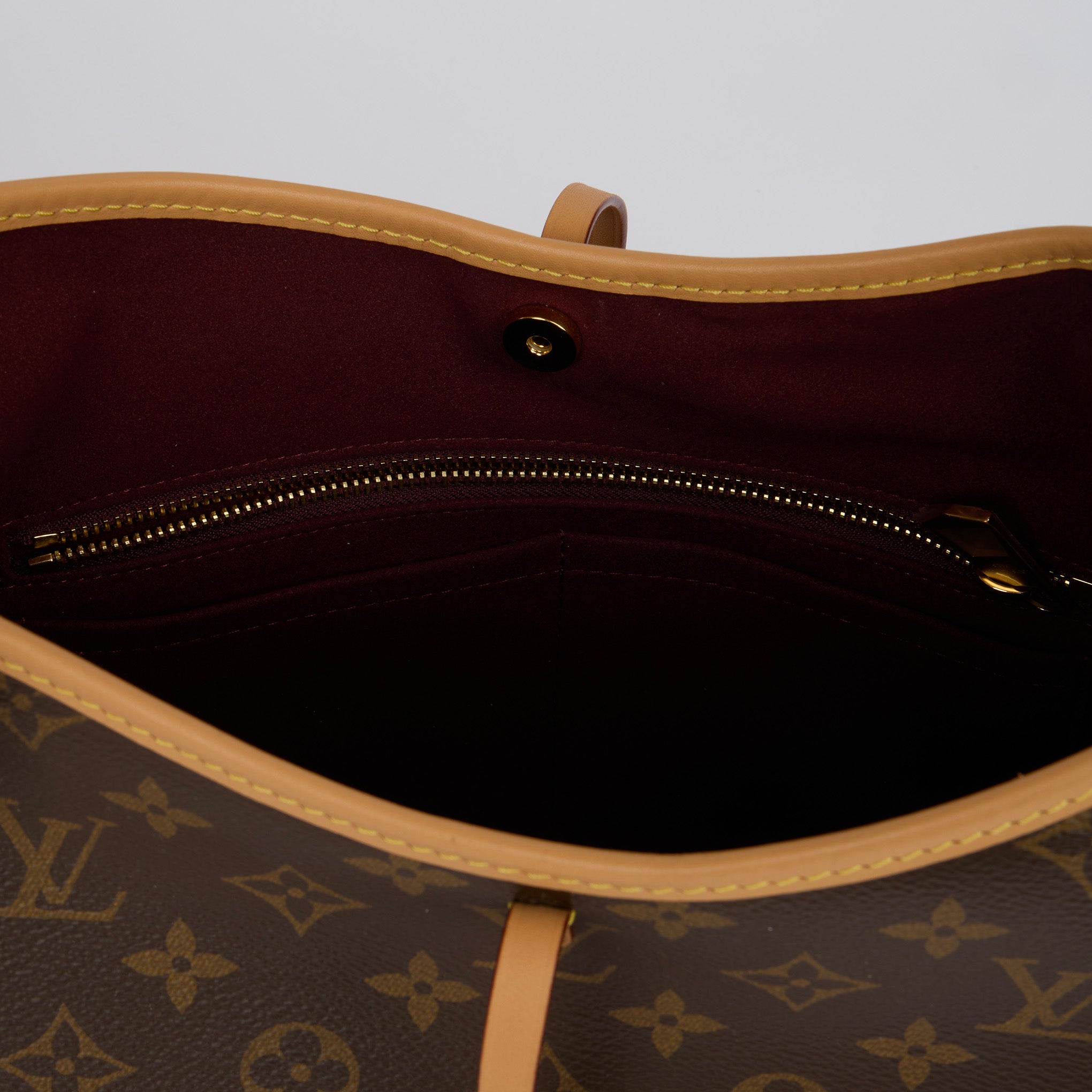 Borsa Louis Vuitton CarryAll