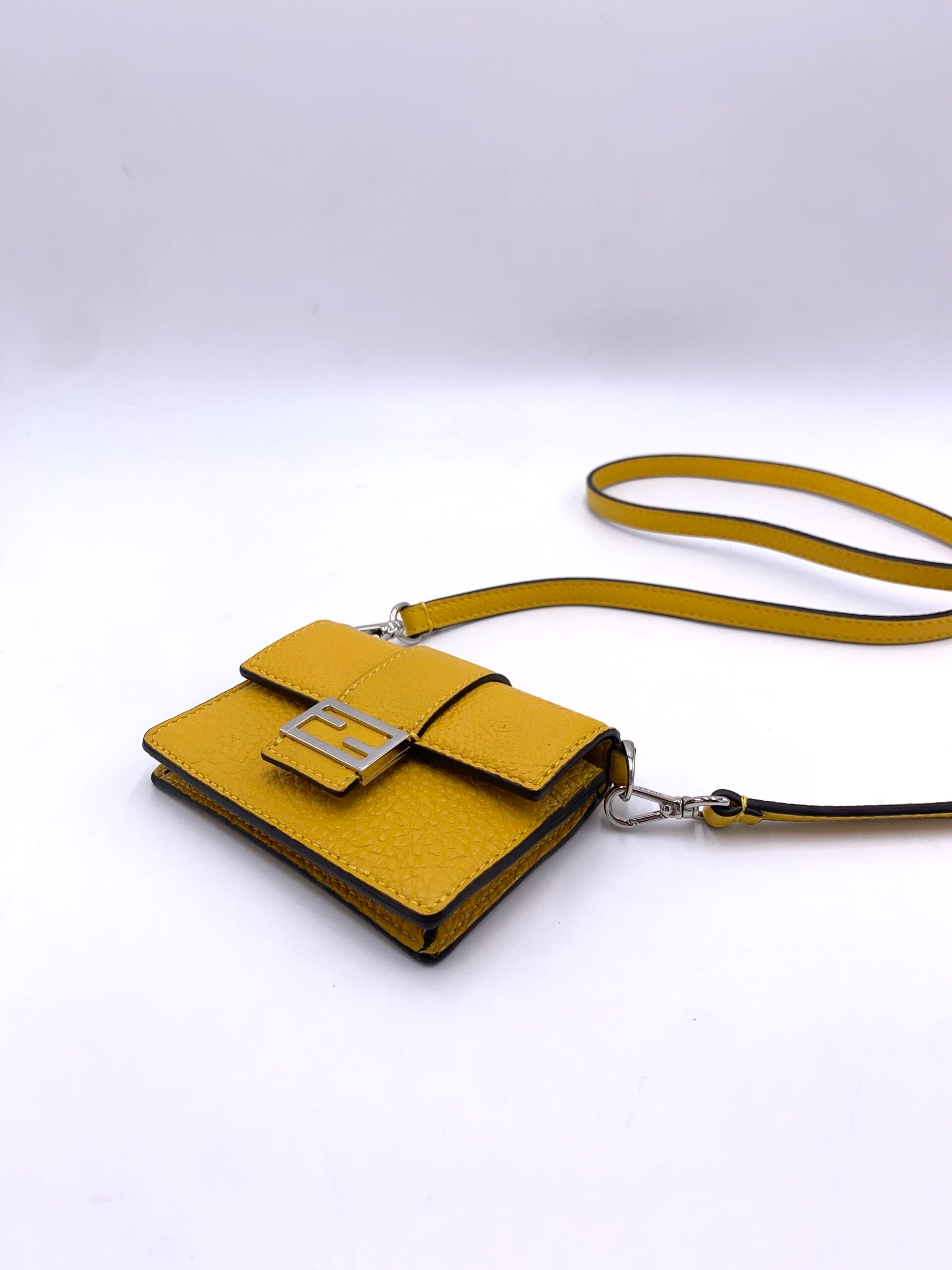 Microbag Fendi